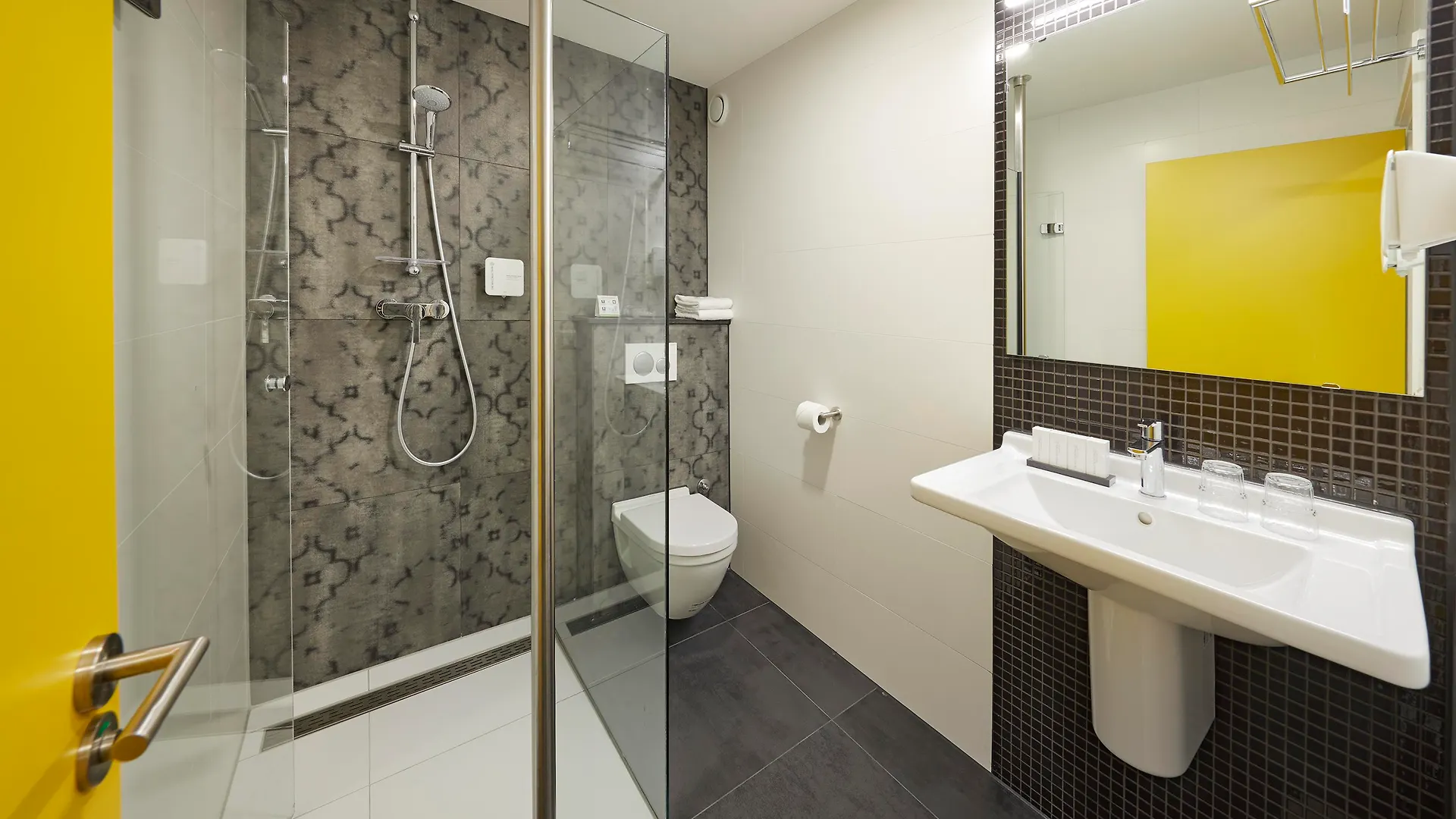 Nova Hotel Amsterdam 3*,
