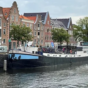 Hotel Hotelboot Sarah